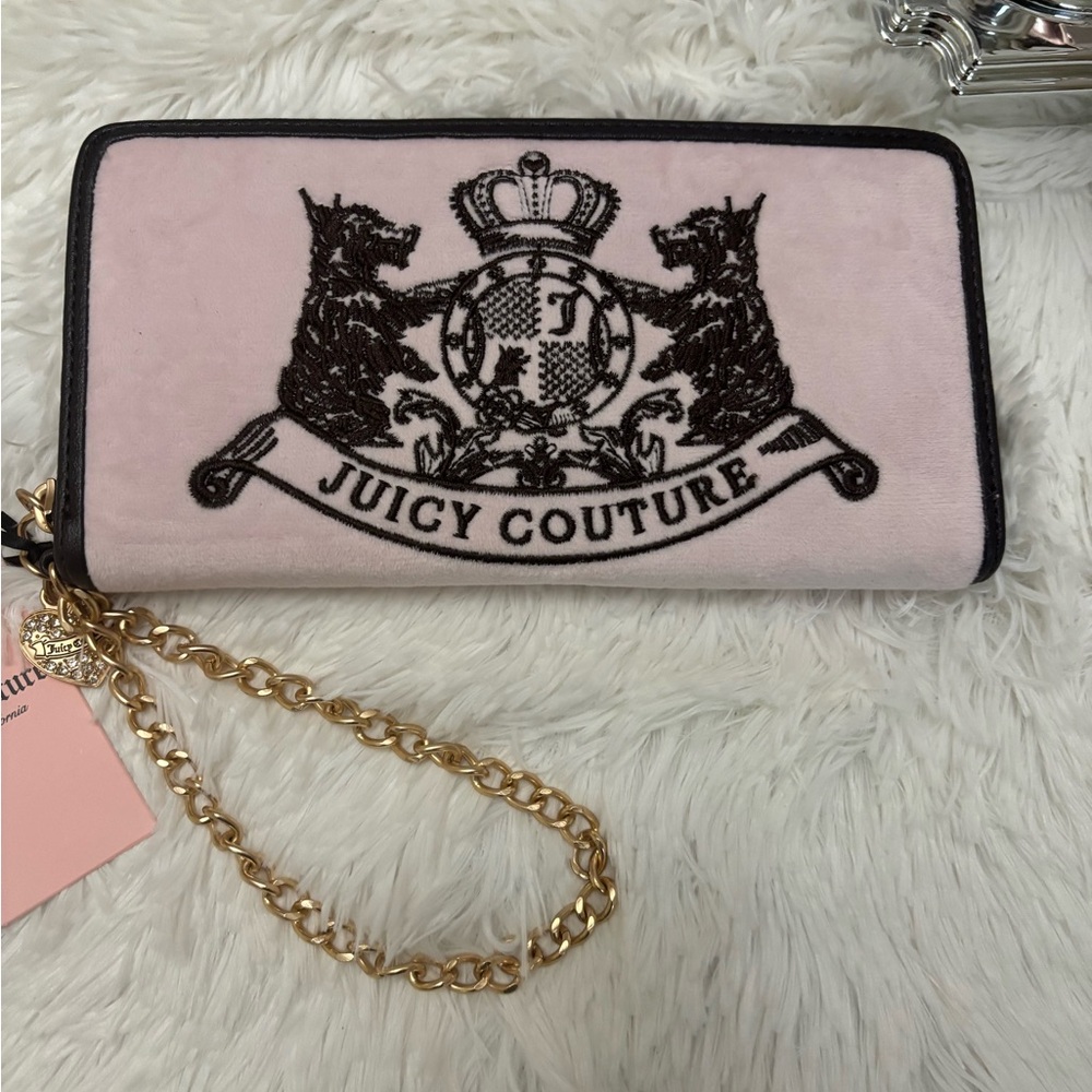 Juicy Couture  NWT  pink Blush Wallet with Gold Chain - Picture 9 of 9